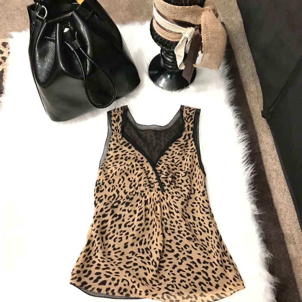Leopard Print Sleeveless Blouse